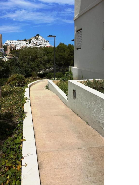 Ballesol Costablanca Senior Resort Mayores De 55 Anos Cala de Finestrat Exterior photo