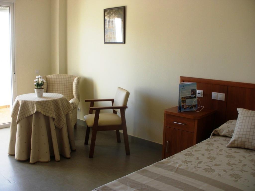 Ballesol Costablanca Senior Resort Mayores De 55 Anos Cala de Finestrat Room photo